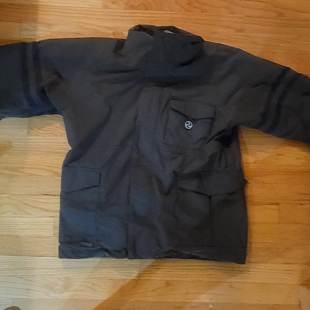 Burton mens small snowboarding jacket